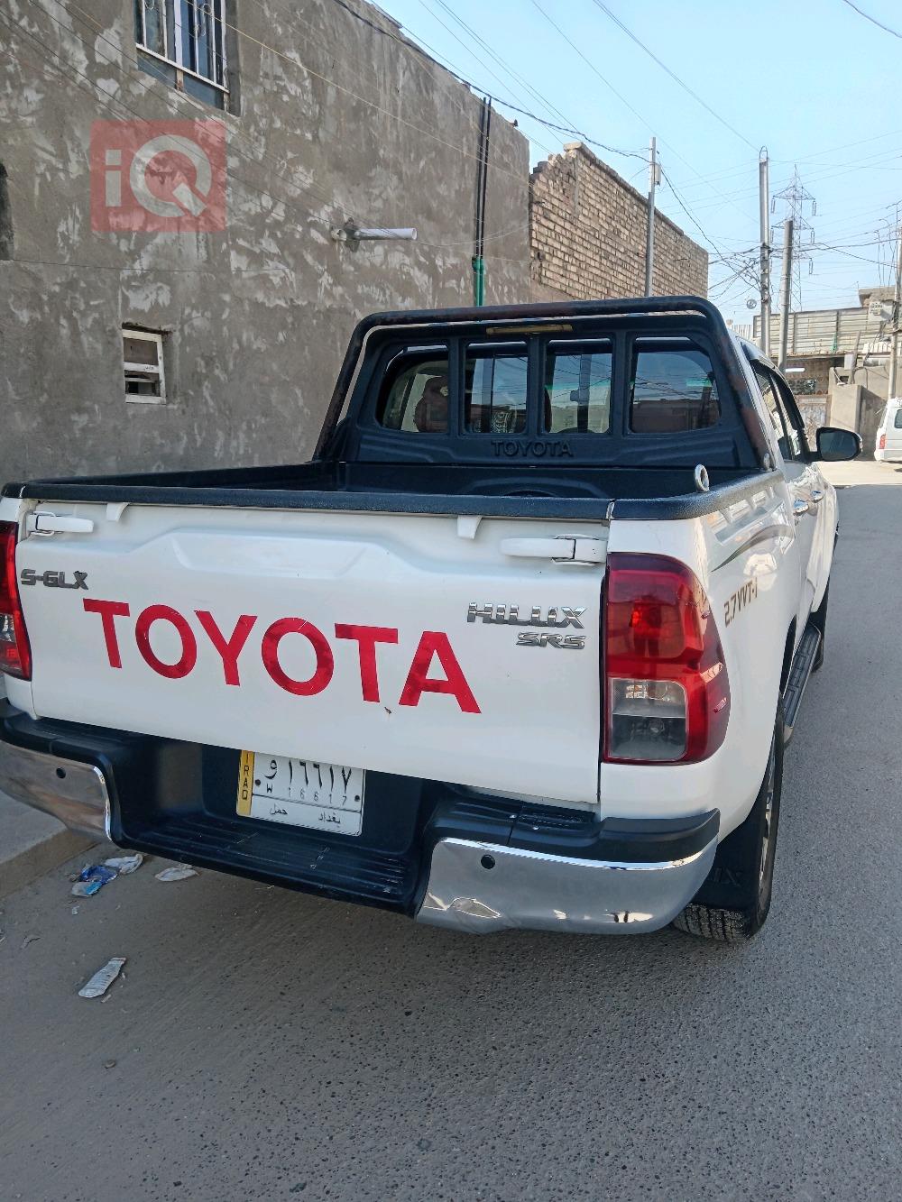 Toyota Hilux